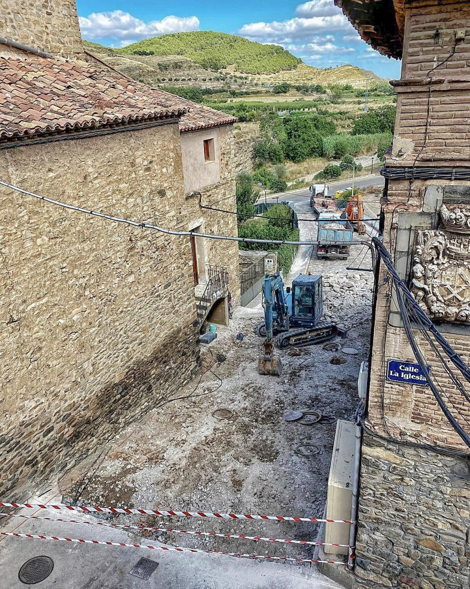 Obras calle iglesia