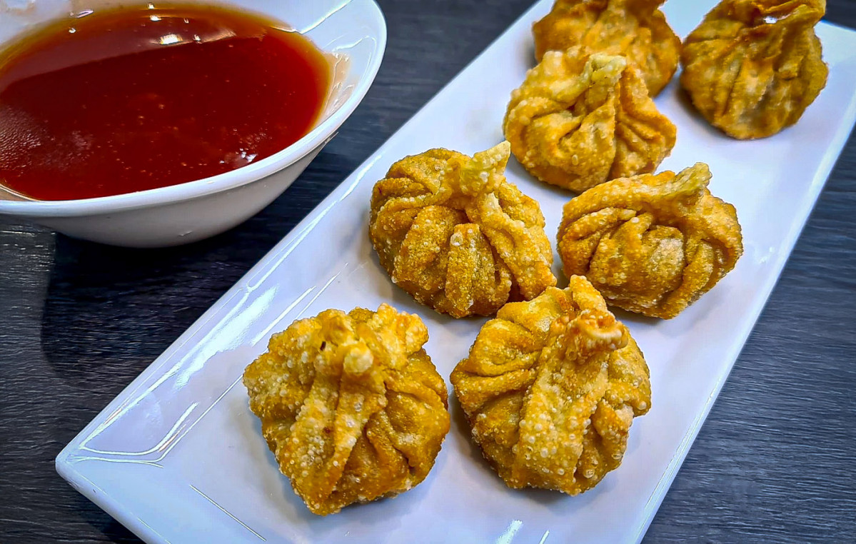 Wontons Fritos de Alcachofas y Setas con Salsa Agridulce